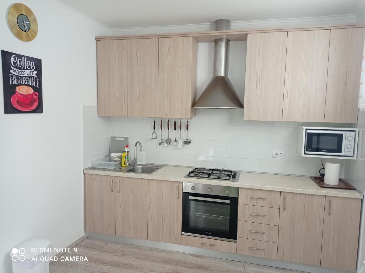 Studio Apartman Sonja โอโทชาส ภายนอก รูปภาพ
